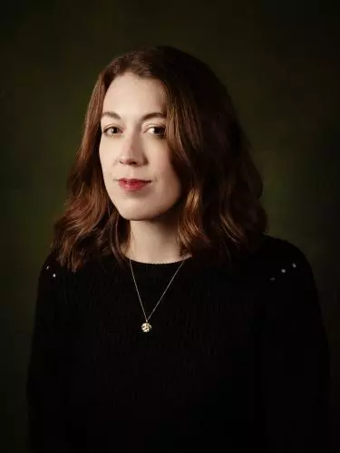 samantha shannon headshot  credit jamie drew
